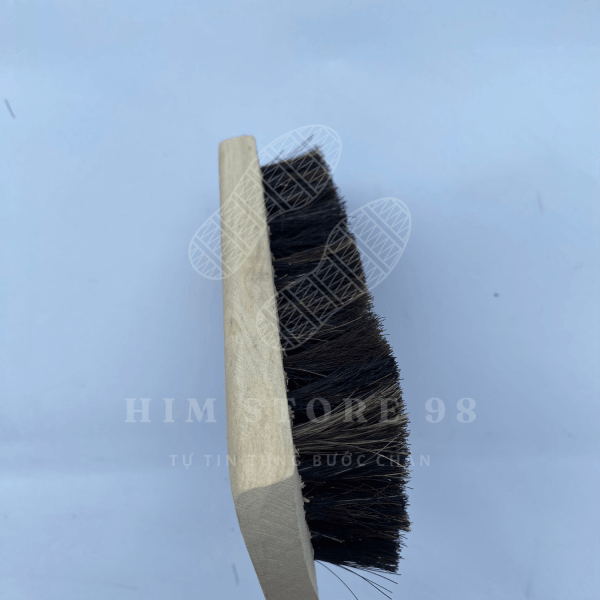 bàn chải đánh giày lông ngựa