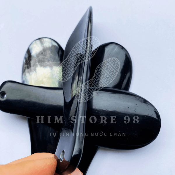 Đón gót giày sừng trâu